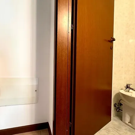 Se097 - Senigallia, Bilocale Con Giardino Senigália